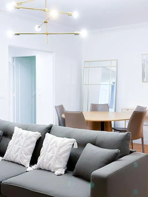 Appart 6Pers-Balcony-Paris 12-Hopital Trousseau 0*, Paris France