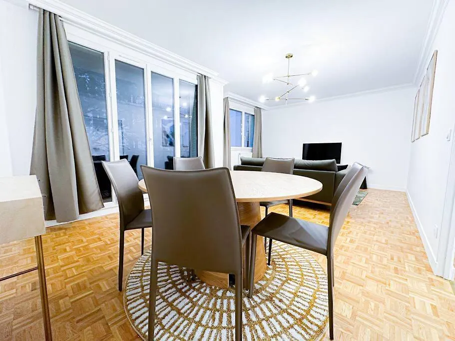Appart 6Pers-Balcony-Paris 12-Hopital Trousseau Paris
